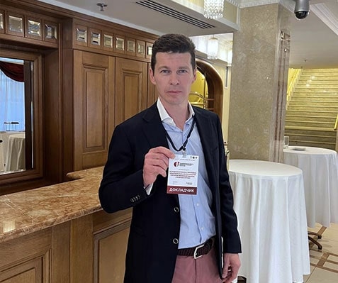 Сергей Свиридов с докладом на конференции «Осложнения реконструктивно-пластической и эстетической хирургии молочной железы, сложные случаи» Сергей Свиридов с докладом на конференции «Осложнения реконструктивно-пластической и эстетической хирургии молочной железы, сложные случаи»